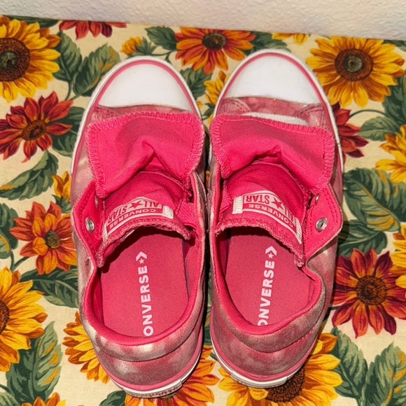 Converse Kids Pink Sneakers size 1 - Picture 10 of 10